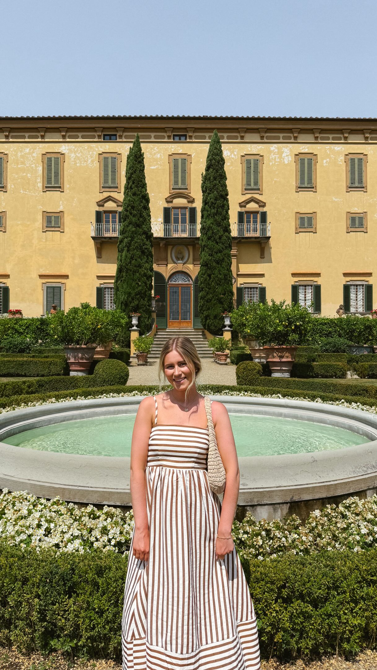 there’s a villa in Tuscany that’s been standing tall a short drive outside of Florence since the 1400s. down a cypress-lined path, it once belonged to the Machiavellis, the Antinoris, and the Corsinis before becoming what it is today.

this is Poggio Torselli, one of Chianti’s most beautiful working wineries. hectares & hectares of Sangiovese vines, Chianti Classico that tastes every bit the way this region intended, and stunning grounds where Cusano family spends much of their time today. 

what a world, what a life?!!! ✨🍇🍷🇮🇹

#tuscany #tuscanvilla #poggiotorselli #chianticlassico #tuscanywine
