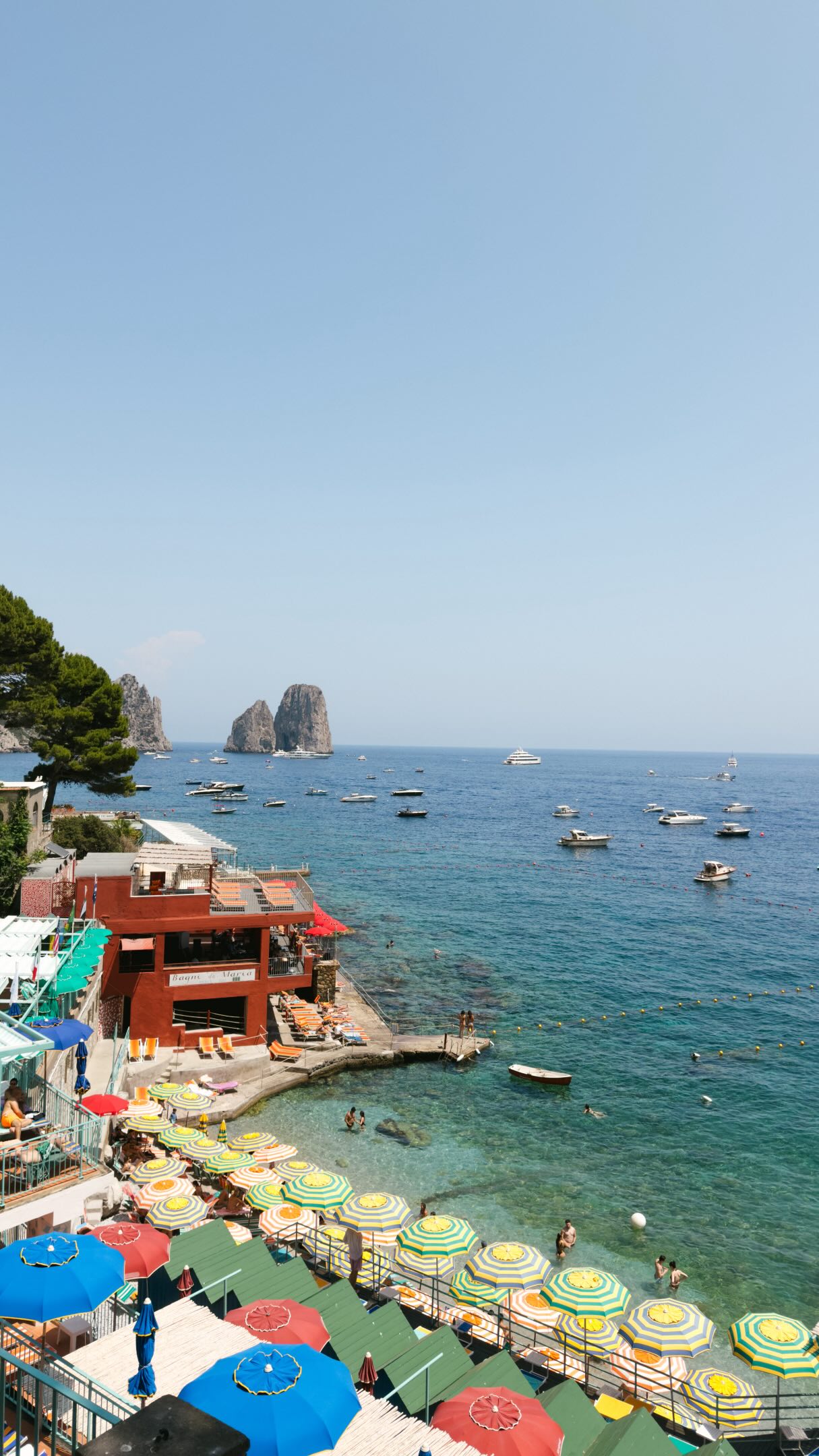 some places are simply beautiful! ✨🩵🇮🇹🍉🍝🌞🍦🍒

#capriisland #capriitaly #marinapiccola #italyexperience #travelitalia